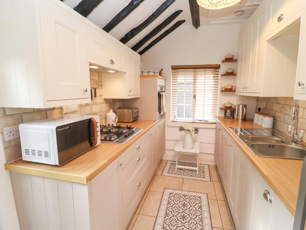 Hobbes Cottage Malmesbury Zewnętrze zdjęcie